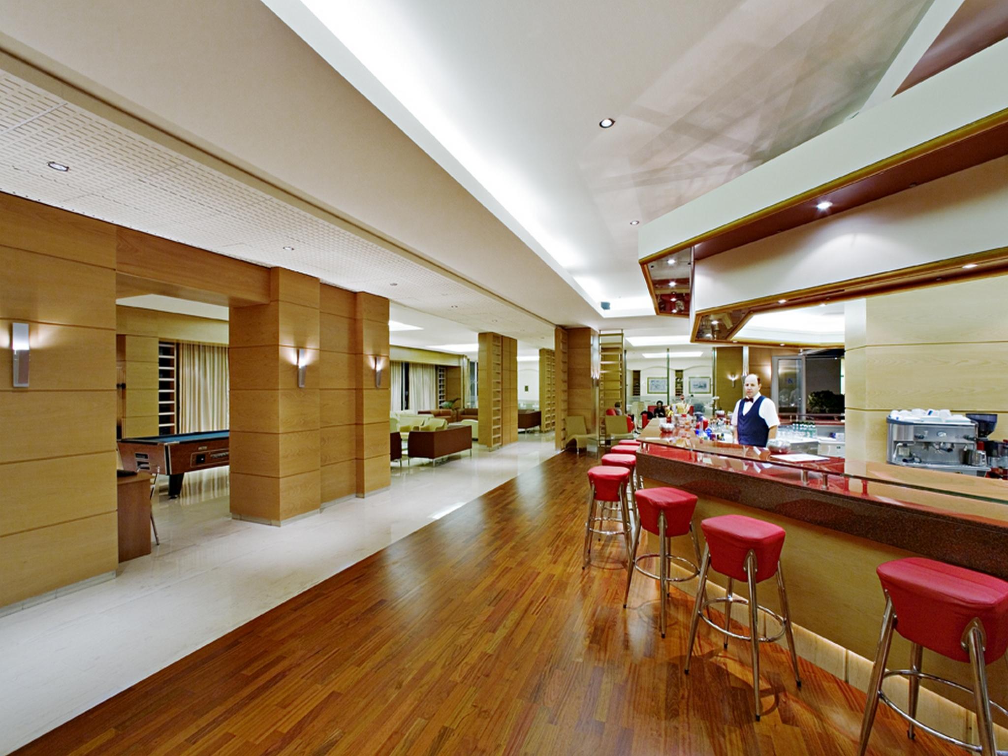 Athineon Hotel Rhodes City Exterior foto
